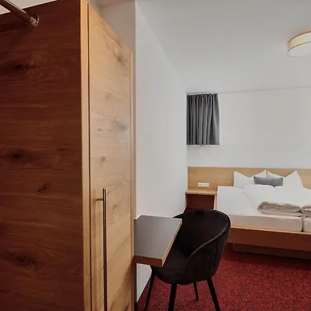 Garni & Collina Apartment